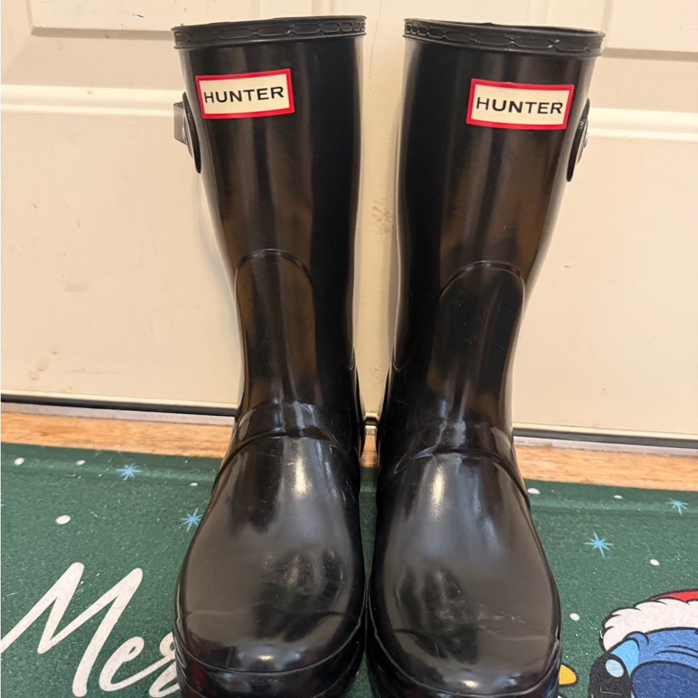 Hunter Women’s Original Short Gloss Rain Boots-Size 8-Black